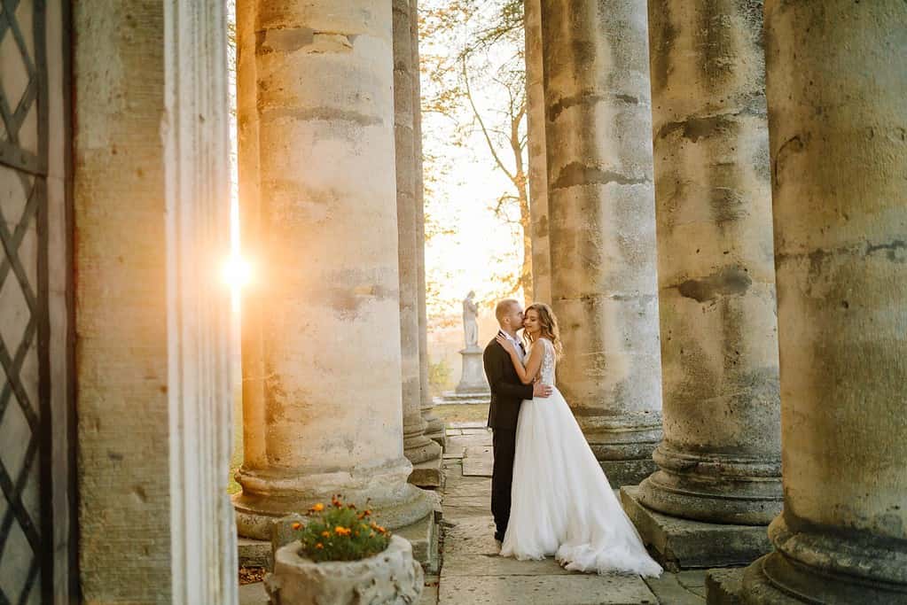beautiful couple posing their wedding day